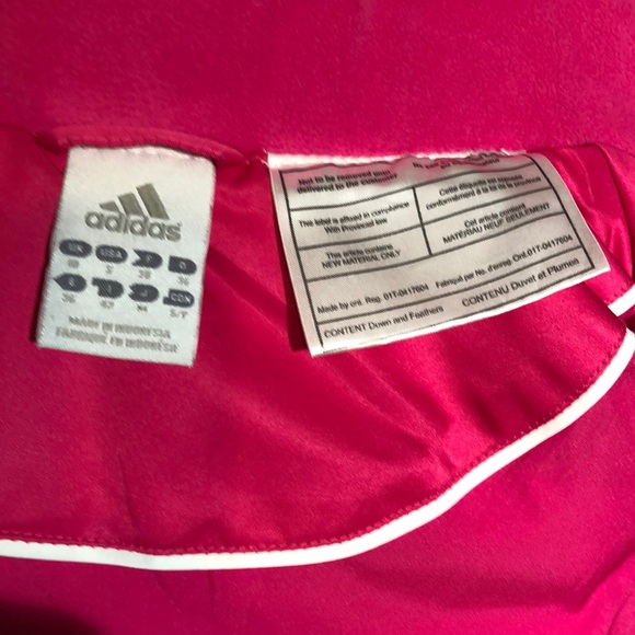Adidas Puffer Vest - Picture 9 of 10